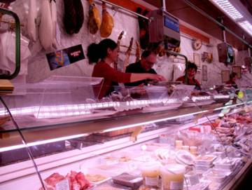 Cinc llocs on la botifarra té un parell d’ous