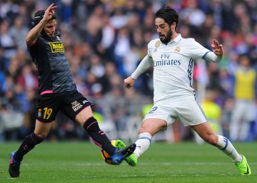 El Reial Madrid derrota un Espanyol arronsat