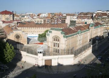 Justícia i els sindicats pacten el trasllat dels treballadors de la Model