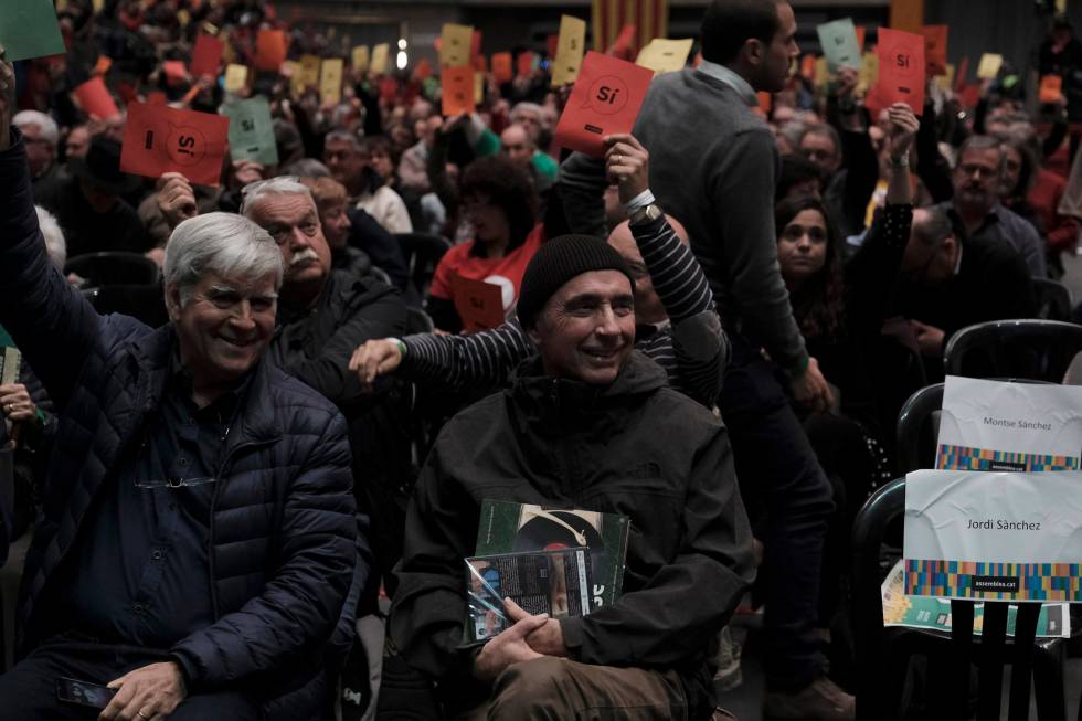 Lluís Llach a l'asssemblea de l'ANC.