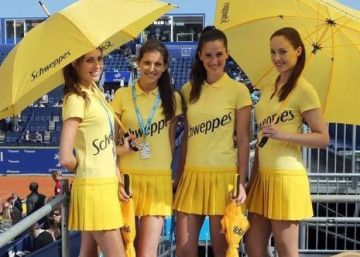 Barcelona insta el Circuit de Catalunya a eliminar les hostesses com a “ornament”