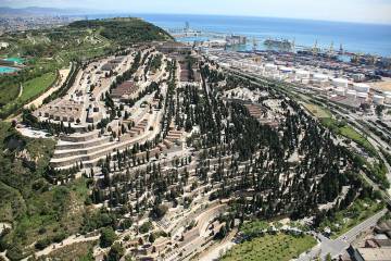 Cinc rutes pels cementiris de Barcelona