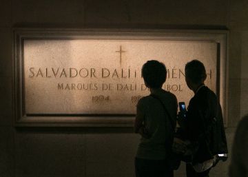 La Fundació Dalí: “El bigoti mantenia la clàssica posició de les deu i deu”