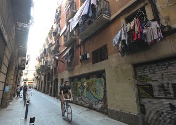 Barcelona compra tres finques per 5,6 milions euros per evitar que n’expulsin els veïns Barcelona compra tres finques per 5,6 milions euros per evitar que n’expulsin els veïns