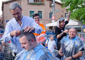 Les policies municipals recapten 50.000 euros pel càncer infantil