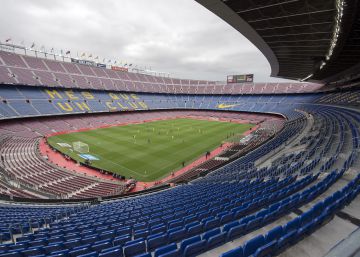Esgarrifa veure un Camp Nou mut