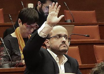La CUP i el PP, un grup mixt molt heterogeni
