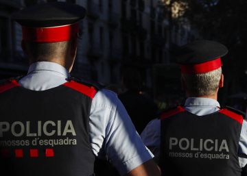 Els Mossos detenen un monitor per tenir pornografia infantil a Barcelona