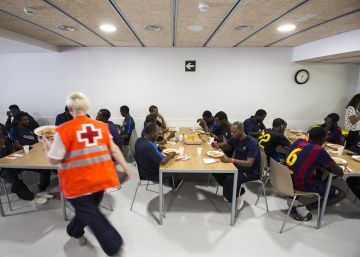 “El primer que demanen els migrants és la wifi, per trucar a casa i dir que estan bé”