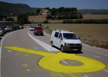 Els presos independentistes ingressen a les presons de Lledoners i Puig de les Basses