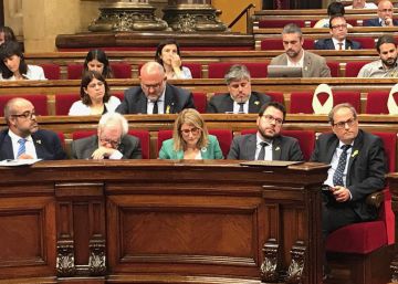 El Govern frena noves inversions i ajudes per complir amb el dèficit