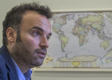 “És difícil basar un Estat en la democràcia directa”
