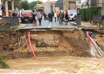 Deu morts per inundacions pel pas del Leslie pel sud de França