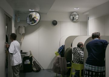 La sala de venipunció del Raval duplica l’activitat pel tancament de narcopisos