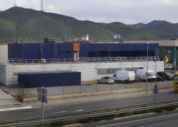 Un cas de sarna en una comissaria revela la desatenció als menors sols