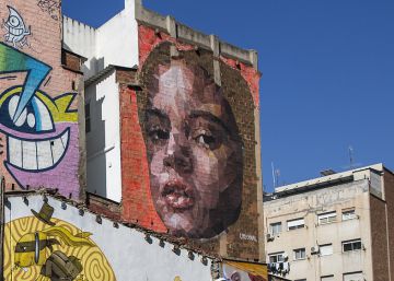 Una Rosalía calidoscòpica al barri de Sants