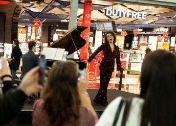 El Liceu porta l’òpera als aeroports