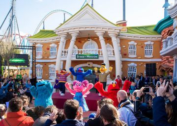 Port Aventura estrena una atracció familiar inspirada en Barri Sèsam