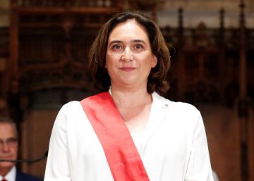 Colau es torna a “colar” en el sistema