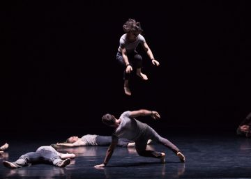 Les acrobàcies conquisten el Palau de la Música