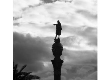 El Macba considera “inversemblant” que Ciutadans no entengui la ironia sobre l’obra de Colom