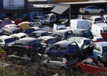 5.628 vehicles desballestats a canvi de transport públic gratuït