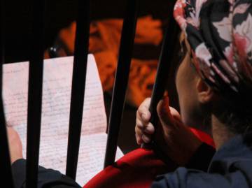 Cinc obres de teatre que miren la realitat sense edulcorants
