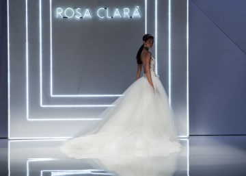 Les núvies prenen la paraula en el 25è aniversari de Rosa Clará