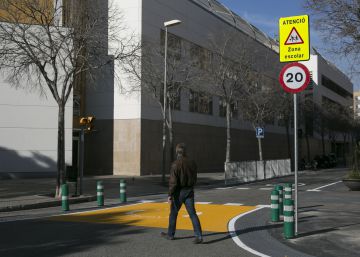 Una plaza para cada escuela