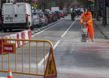 Barcelona inicia les obres per reduir el trànsit al carrer Consell de Cent