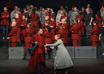 La crisi del coronavirus obliga el Liceu a suspendre l’estrena de ‘Lohengrin’, de Wagner