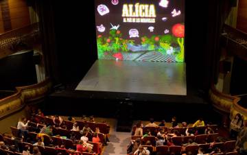 Cinc espectacles i més per entretenir els petits de la casa
