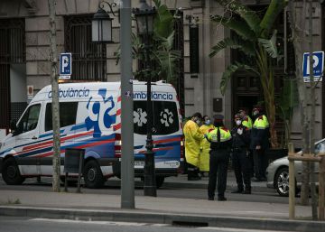 Traslladats els primers pacients lleus de coronavirus del Vall d’Hebron a un hotel de Barcelona
