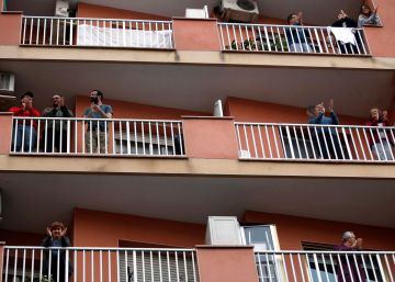 Colau demana una moratòria dels lloguers de pisos i locals