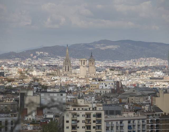 El cel de Barcelona net el divendres passat