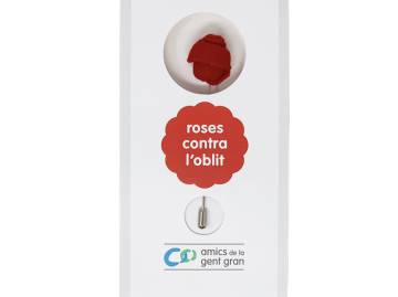 Cinc maneres de celebrar el Sant Jordi en confinament