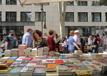 El Sant Jordi d’estiu a Barcelona es queda sense la festa de carrer pel coronavirus