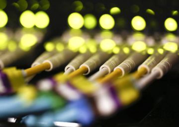 El pla urgent del Govern per desplegar fibra òptica no arriba a les llars