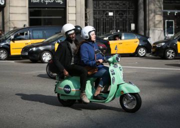 Els patinets i les motos compartides demanen pas en la desescalada