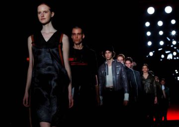 La 080 Barcelona Fashion es converteix en una passarel·la digital