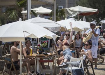 La paella inicia la desescalada a la Barceloneta