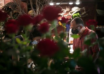 Un Sant Jordi d’estiu per donar les gràcies als lectors