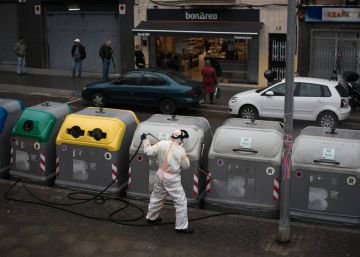 La covid-19 s’acarnissa amb la Barcelona pobra
