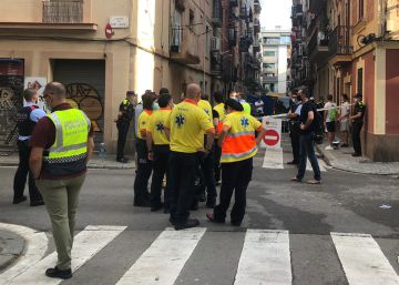 Mazar, Abu i Sarfraj: els tres joves morts en un incendi a la Barceloneta