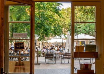 Barcelona en 12 places de barri