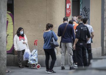 Barcelona donarà una ajuda de fins a 474 euros al mes a 12.000 famílies colpejades per la pandèmia