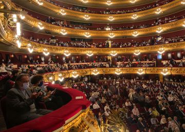 El Liceu aixeca el teló entre el fervor líric i l’obsessió per la seguretat