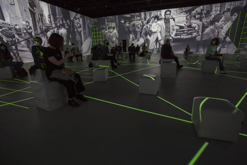 Exposició immersiva de Barcelona a Ideal.