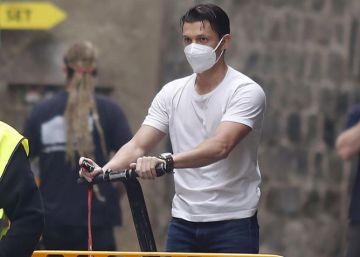 Tom Holland i Mark Wahlberg, de passeig pels carrers de Barcelona