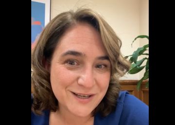 Ada Colau i Màrius Serra se les tenen pel català